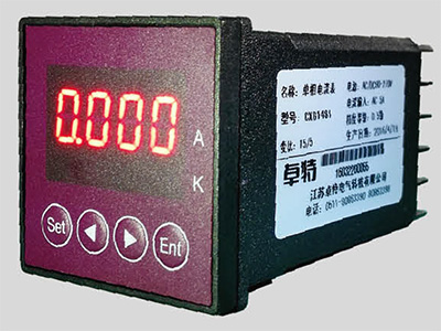 CXG148I型—單相嵌入式電壓表